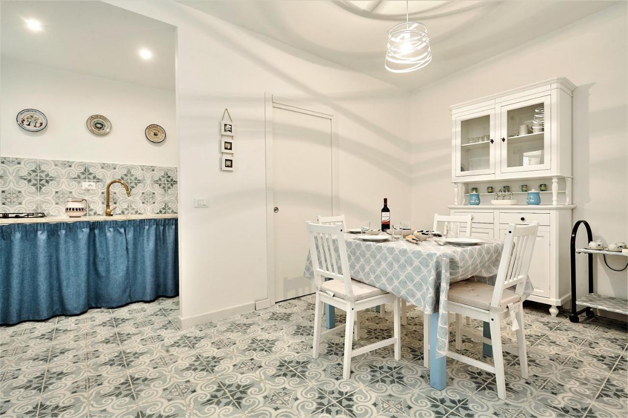 Be Sicily - In The Center 80 Mt From The Beach - In Centro Sul Mare - 70 Mq Трапани Экстерьер фото