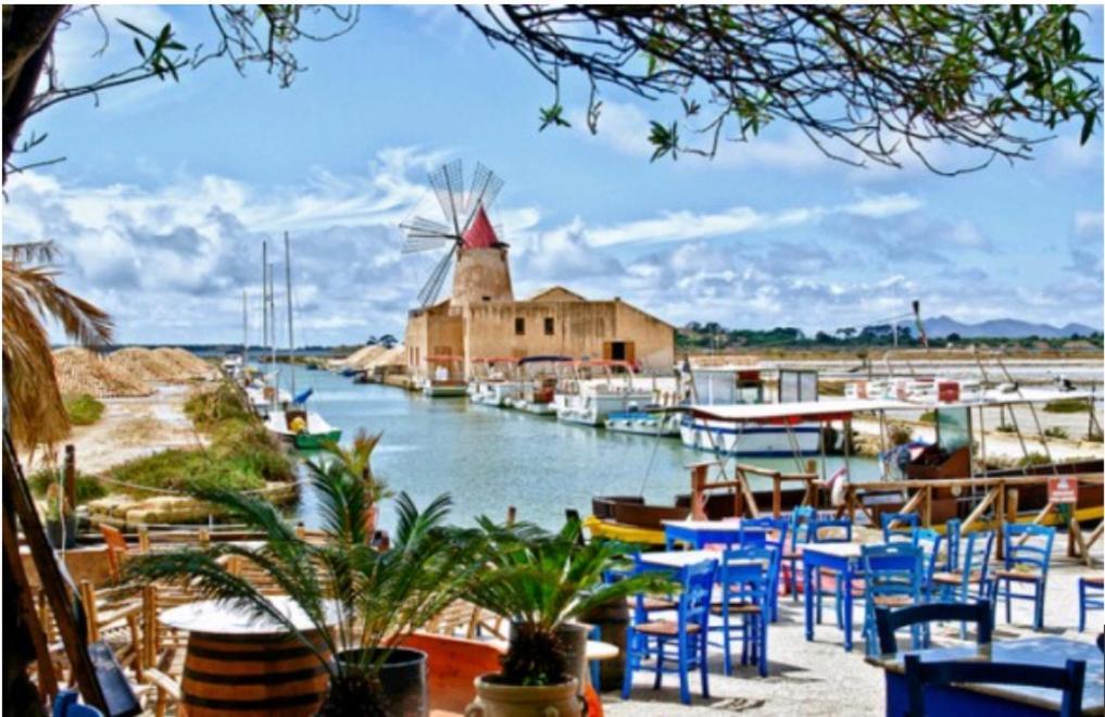 Be Sicily - In The Center 80 Mt From The Beach - In Centro Sul Mare - 70 Mq Трапани Экстерьер фото